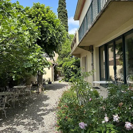 La Villa-carcassonne B&B