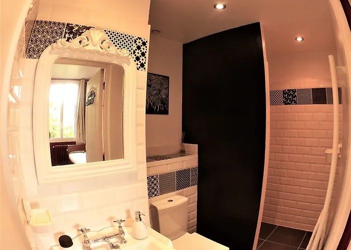 La Villa-carcassonne Bed & Breakfast *